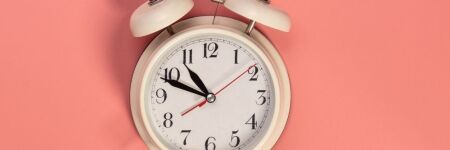 Çift Saatlerin Anlamları: 20:20 - İşleri Aceleye Getirmeyin